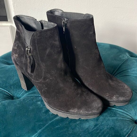 PAUL GREEN SZ 9 black sued zip up booties - Picture 1 of 5